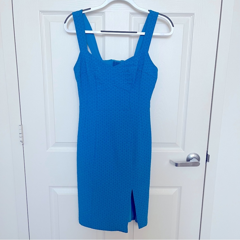 Nanette Lepore Bright Blue Textured Open Back Fitted Cocktail Dress Size 4
